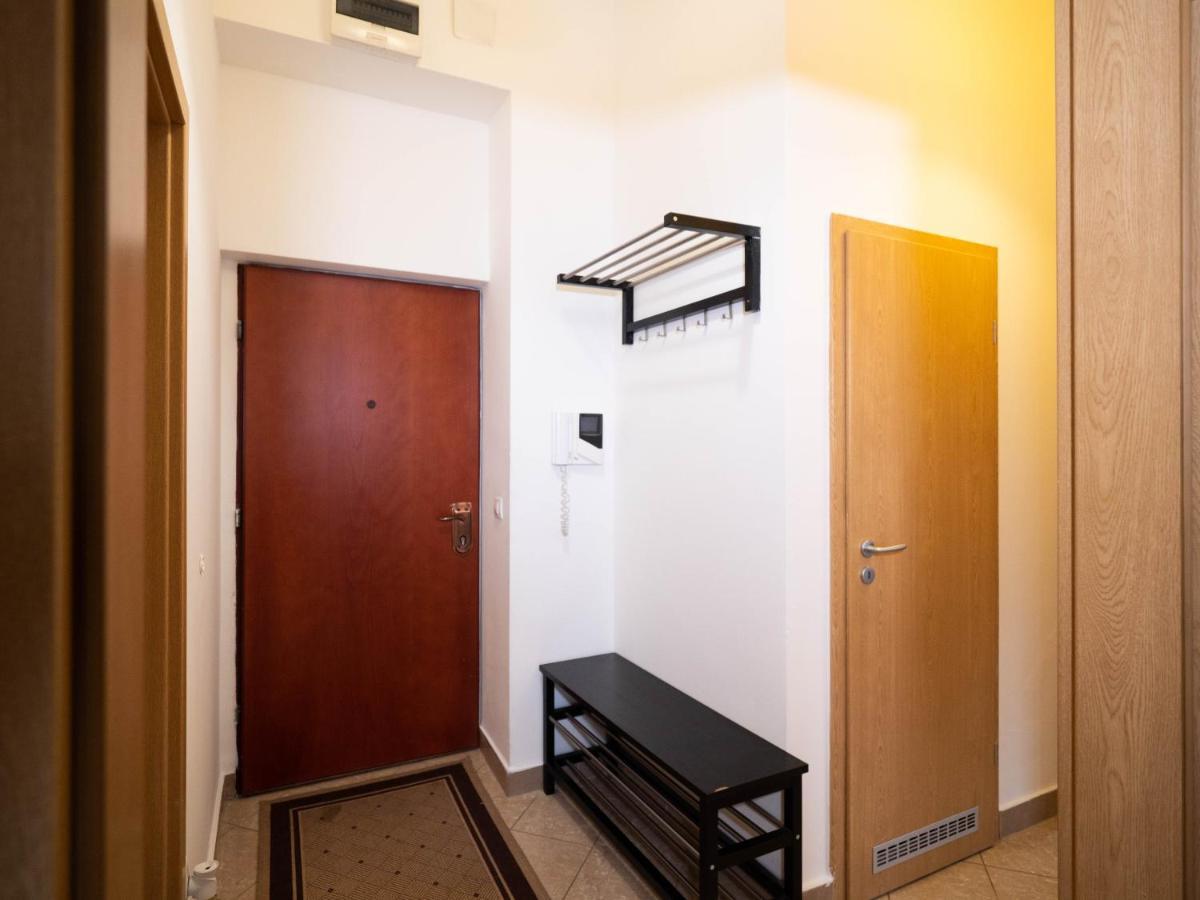 Cozy Central Apt With Garage At Gozsdu Passage Budapest Exterior foto